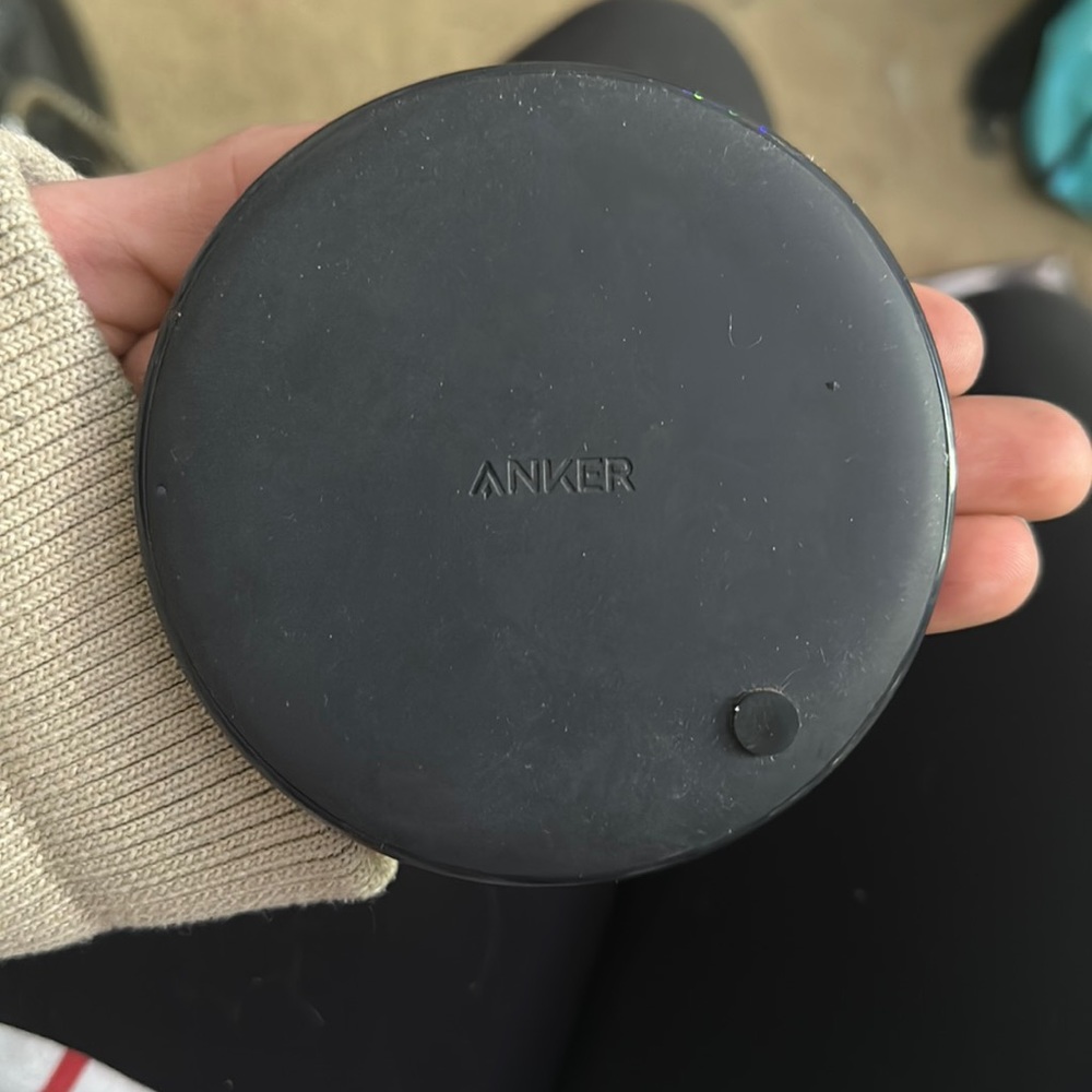 Anker PowerWave 10w wireless charger w/usb-c cord+c-wall plug!